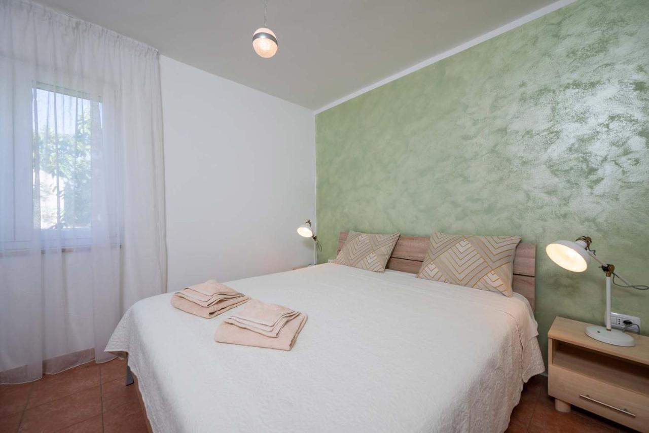 Apartments Pimpinella Premantura Εξωτερικό φωτογραφία